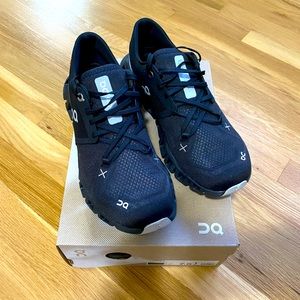 Cloud X3 Women’s 7.5 in black